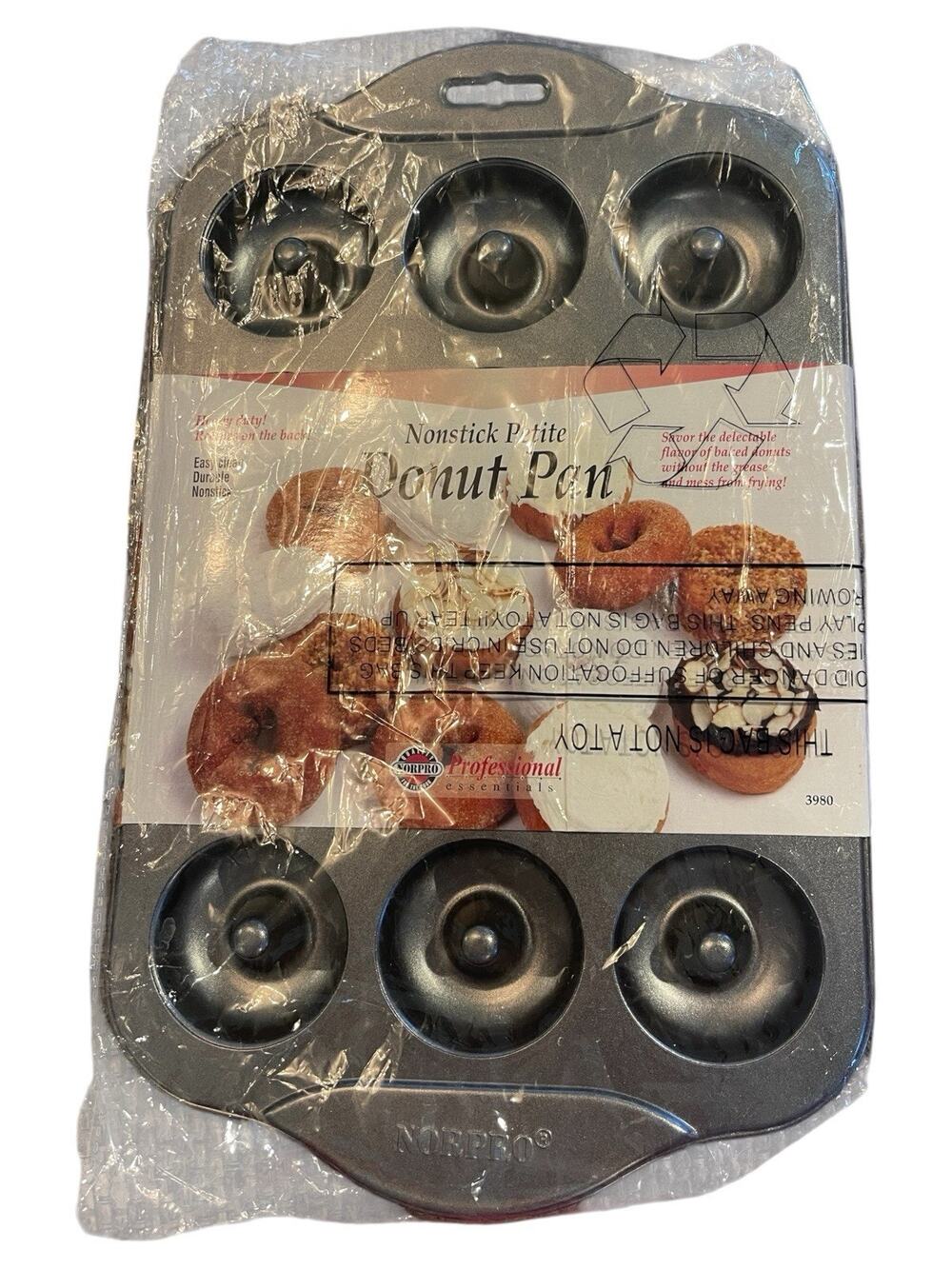 Norpro Nonstick Petite Donut Pan 6-Cavity New in Package #3980